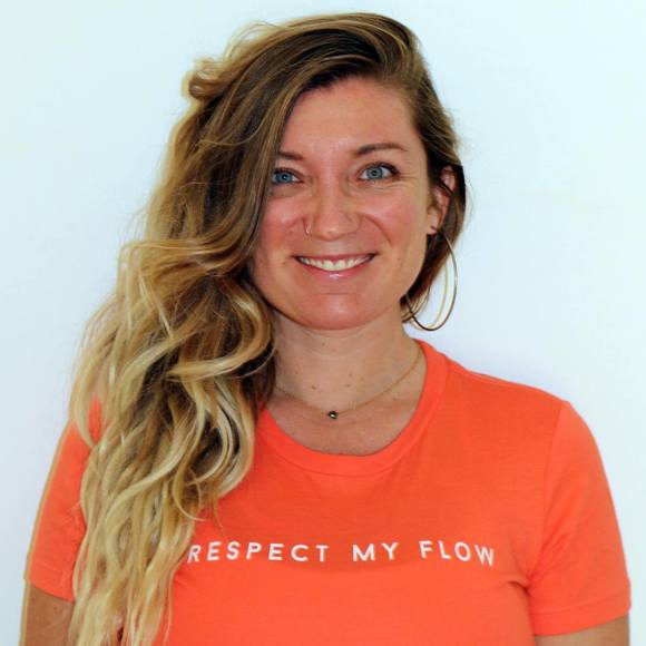 Meet your Posher, Nicole - Picture 1 of 1